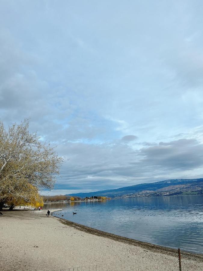 Peaceful&Spacious Lake View West Kelowna Exterior foto